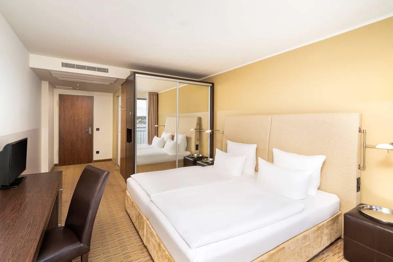 Elaya Hotel Hamburg Finkenwerder Ehemals The Rilano Hotel המבורג מראה חיצוני תמונה