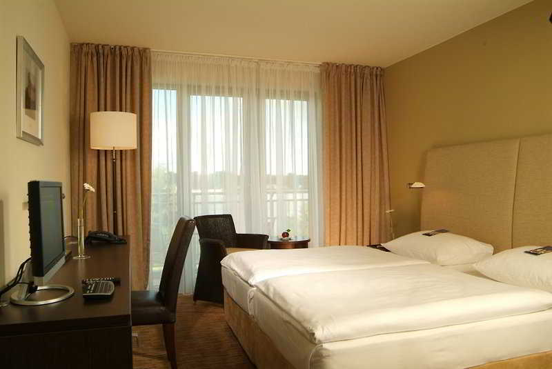 Elaya Hotel Hamburg Finkenwerder Ehemals The Rilano Hotel המבורג מראה חיצוני תמונה