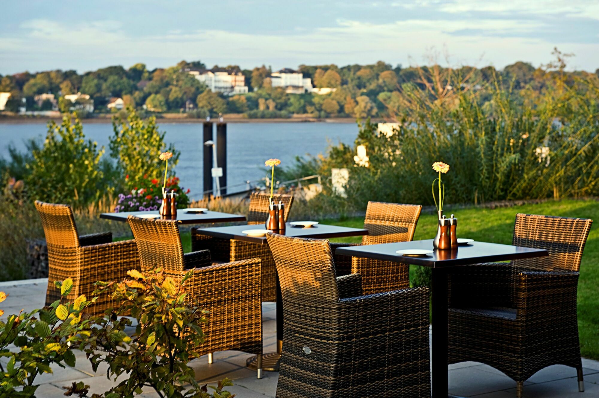 Elaya Hotel Hamburg Finkenwerder Ehemals The Rilano Hotel המבורג מראה חיצוני תמונה